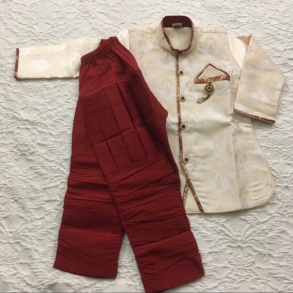 3T Sherwani and Pajama in New Condition - Picture 9 of 13